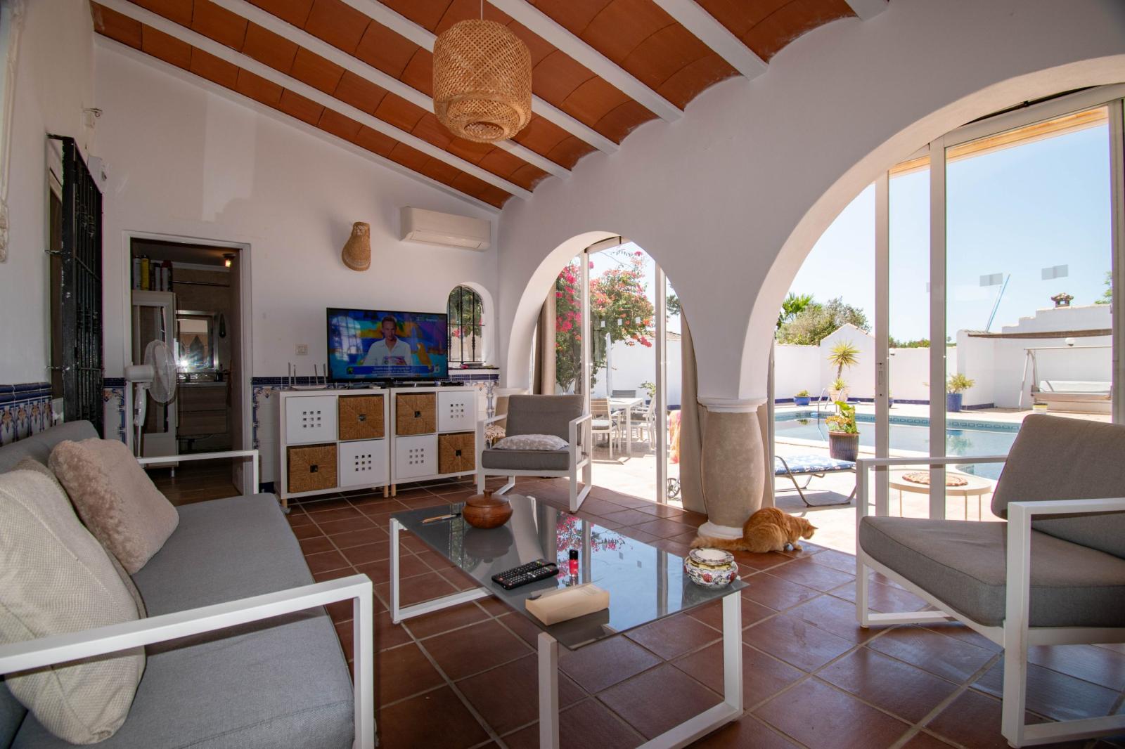 Villa for Sale in Chiclana de la Frontera