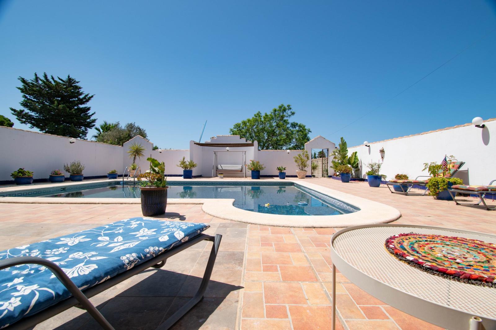 Villa for Sale in Chiclana de la Frontera