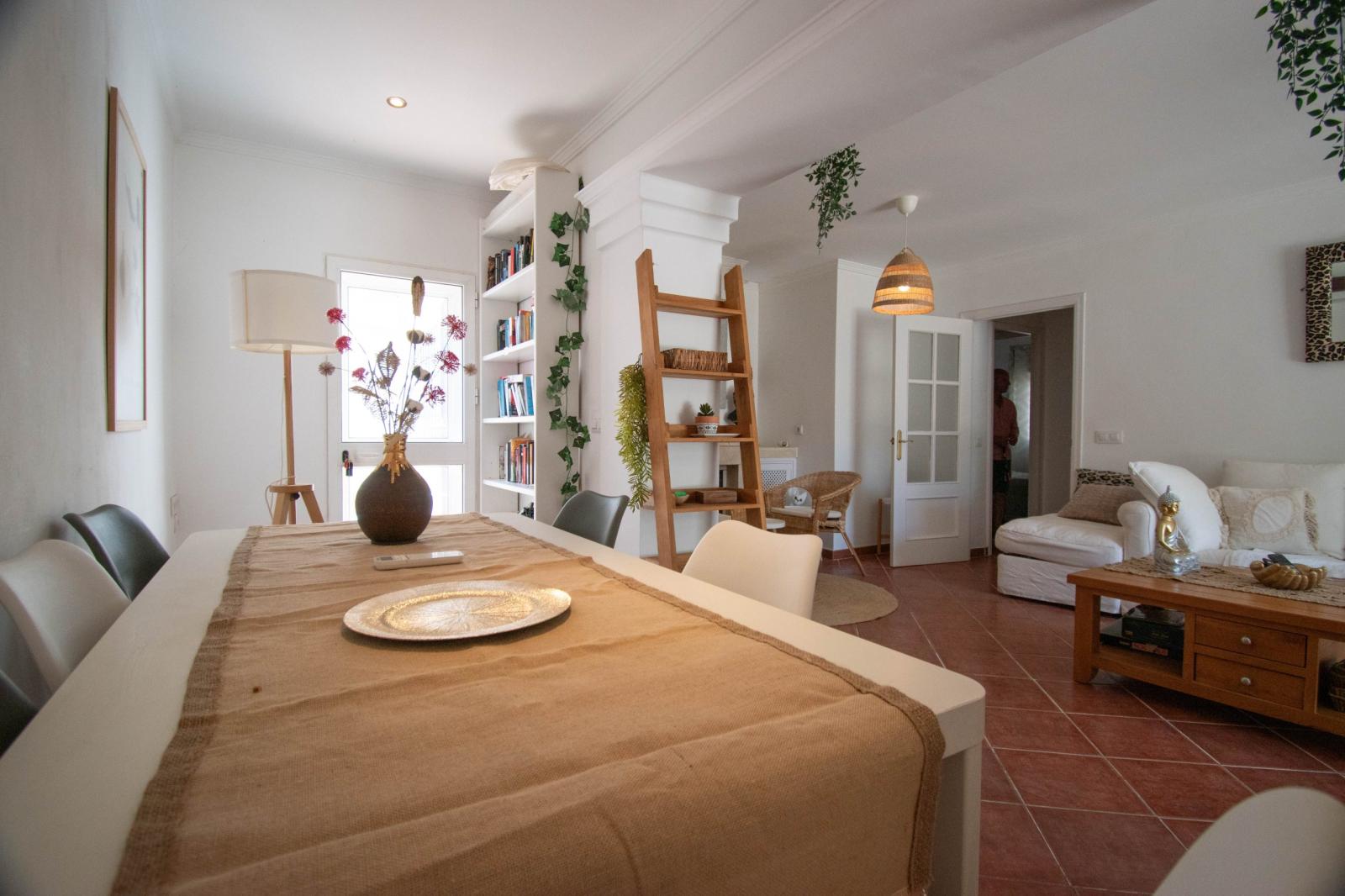 Villa for Sale in Chiclana de la Frontera