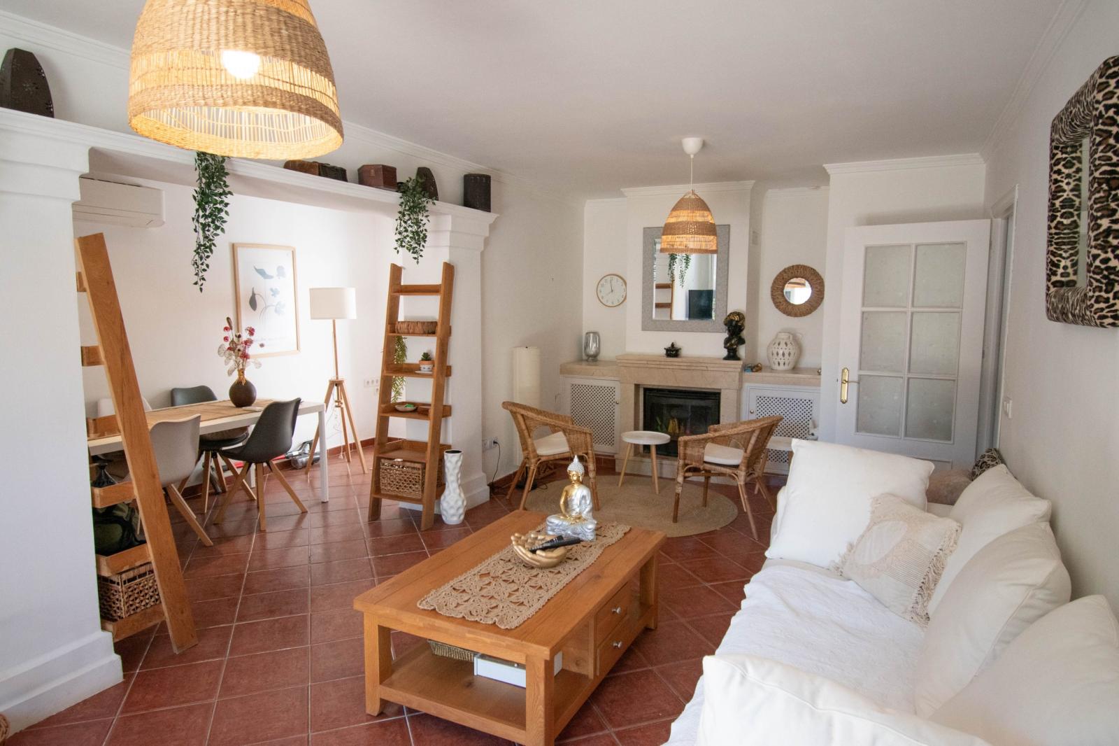 Villa for Sale in Chiclana de la Frontera