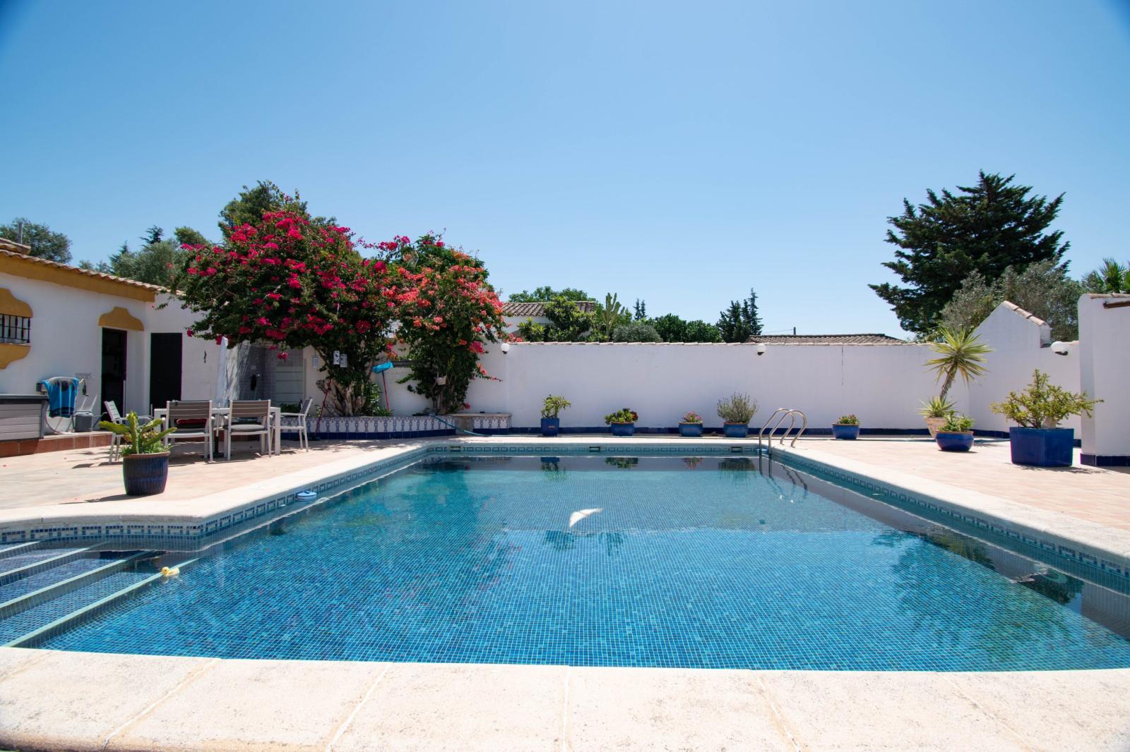 Villa for Sale in Chiclana de la Frontera