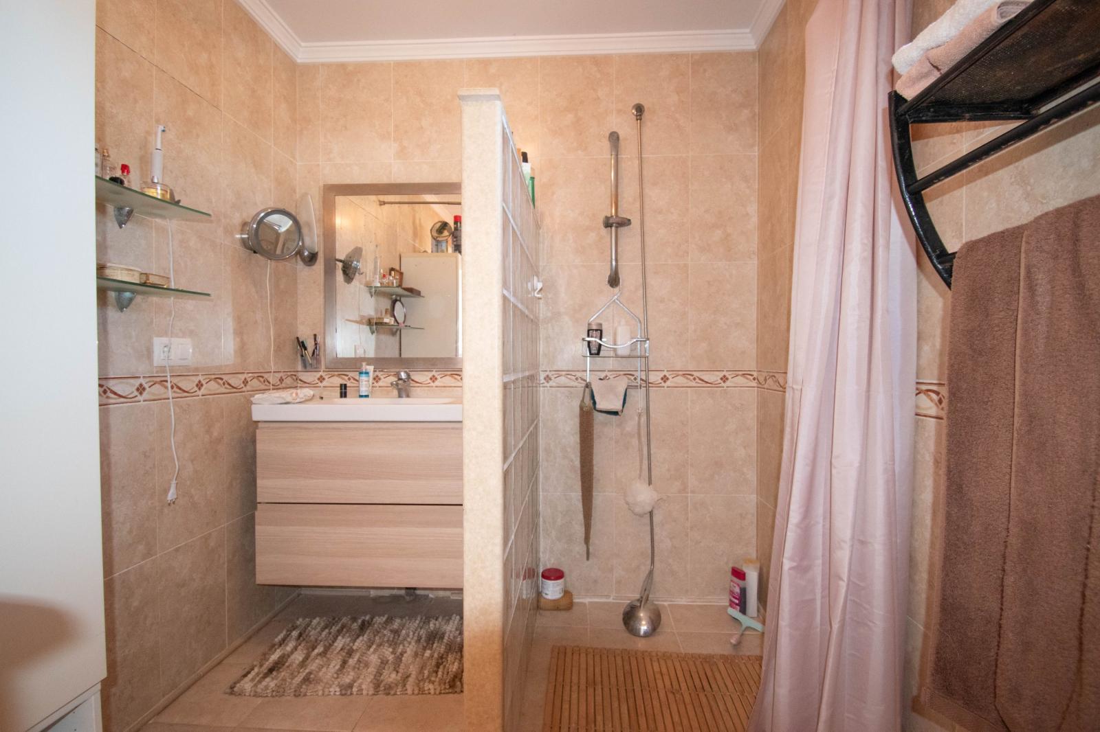 Villa for Sale in Chiclana de la Frontera