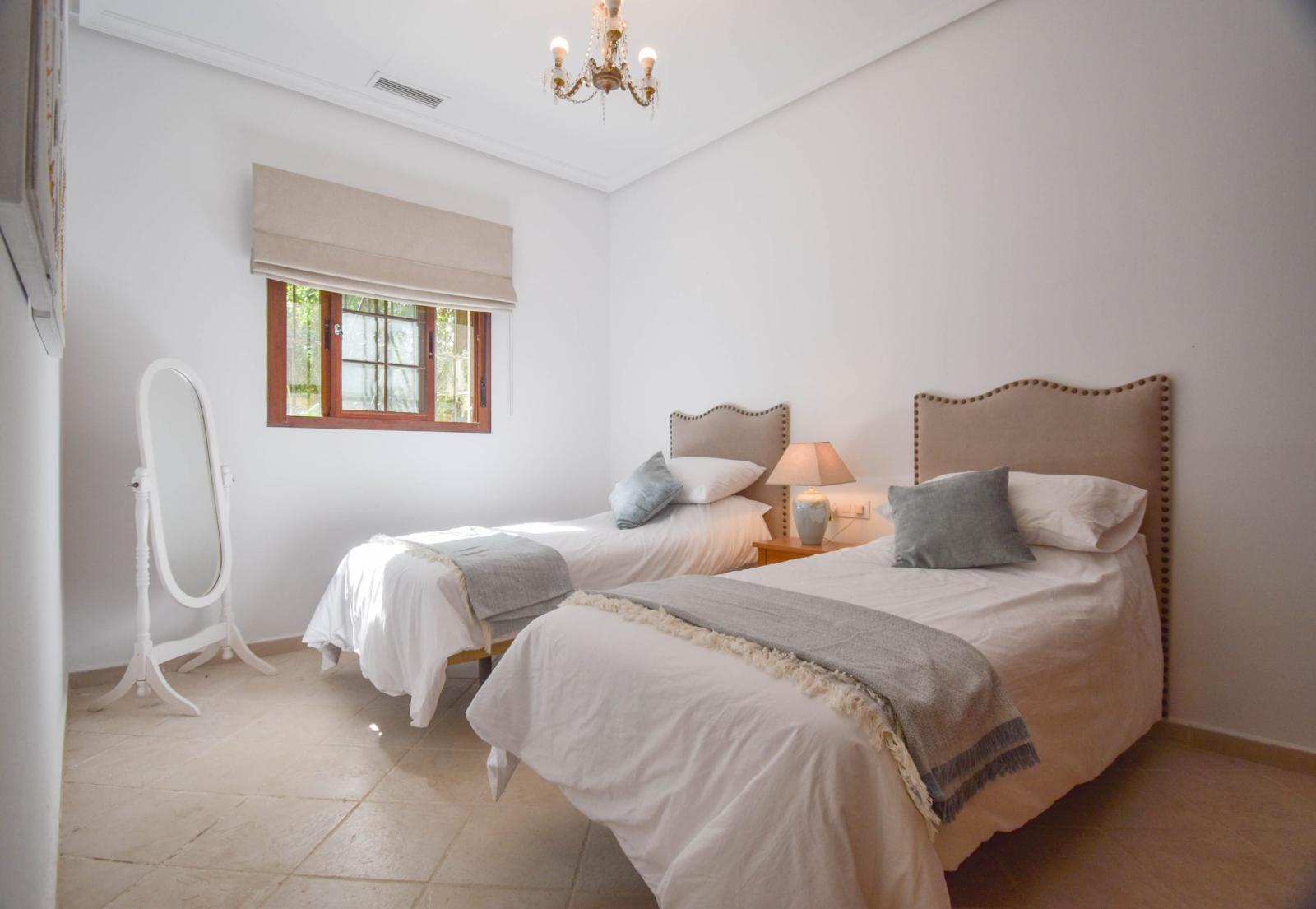 Villa for Sale in Chiclana de la Frontera