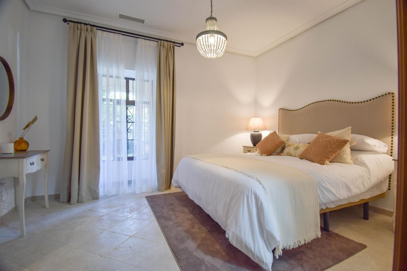 Villa for Sale in Chiclana de la Frontera