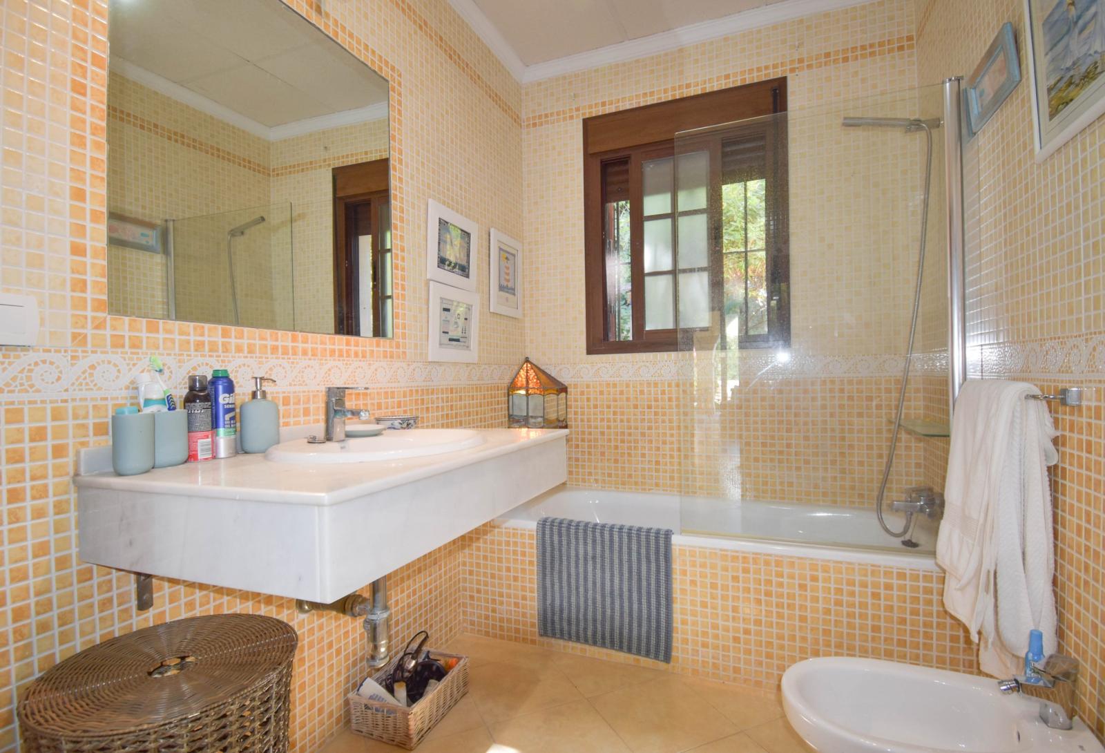 Villa for Sale in Chiclana de la Frontera