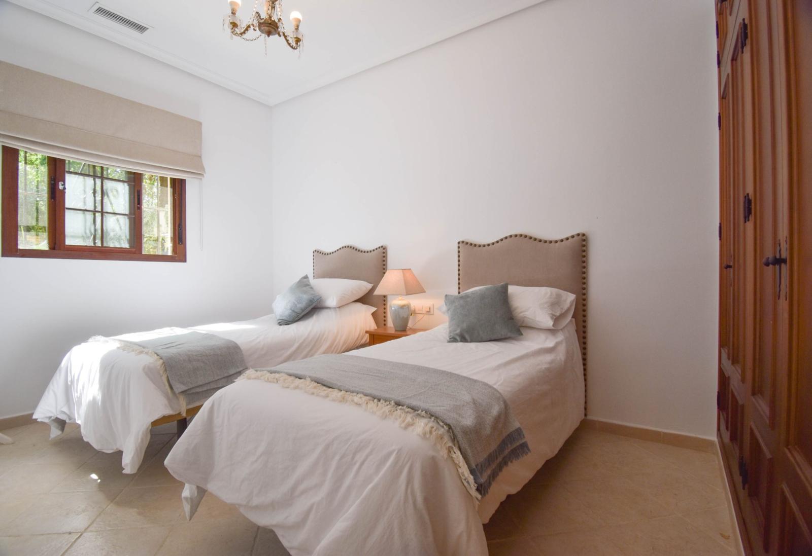 Villa for Sale in Chiclana de la Frontera