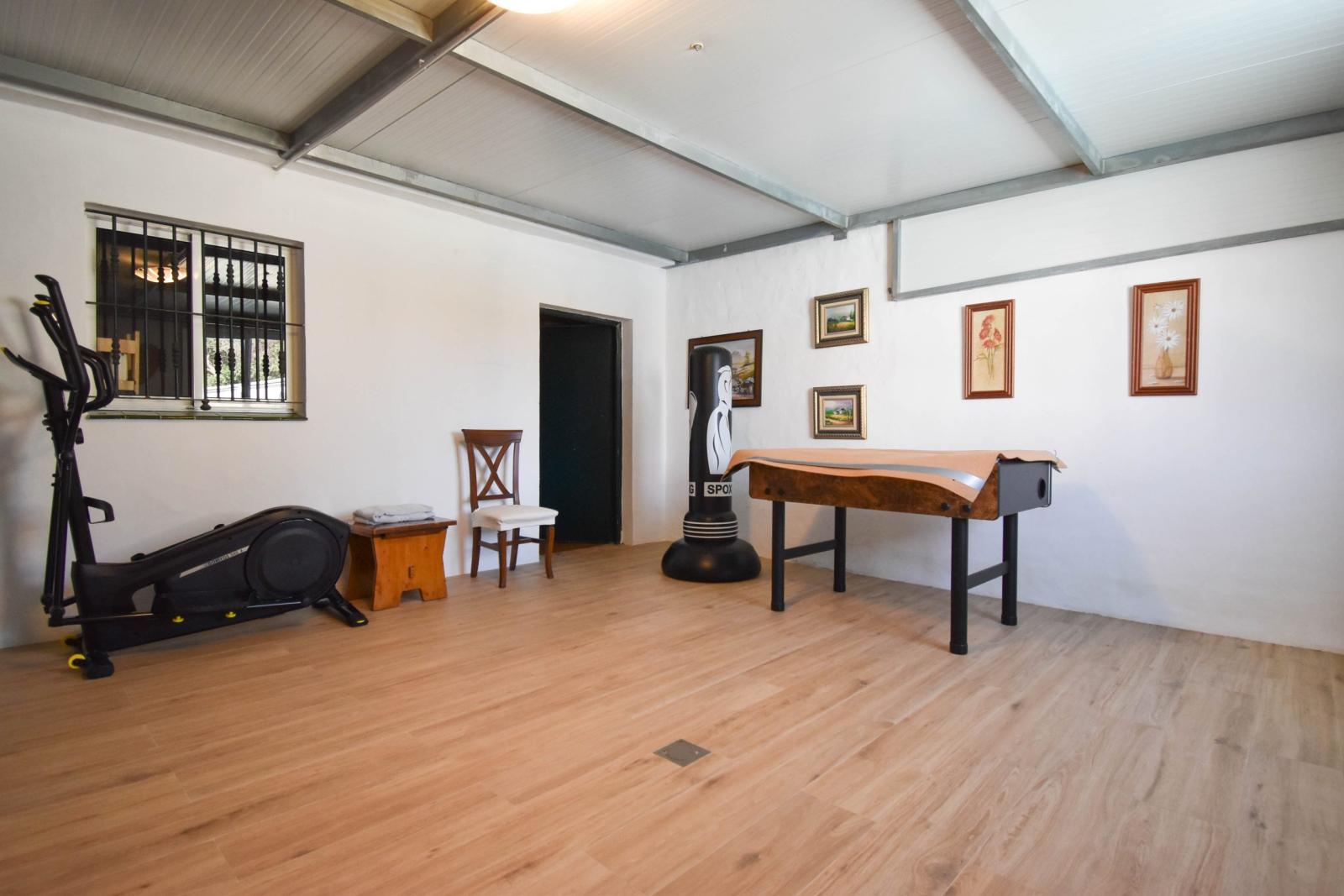 Villa for Sale in Chiclana de la Frontera