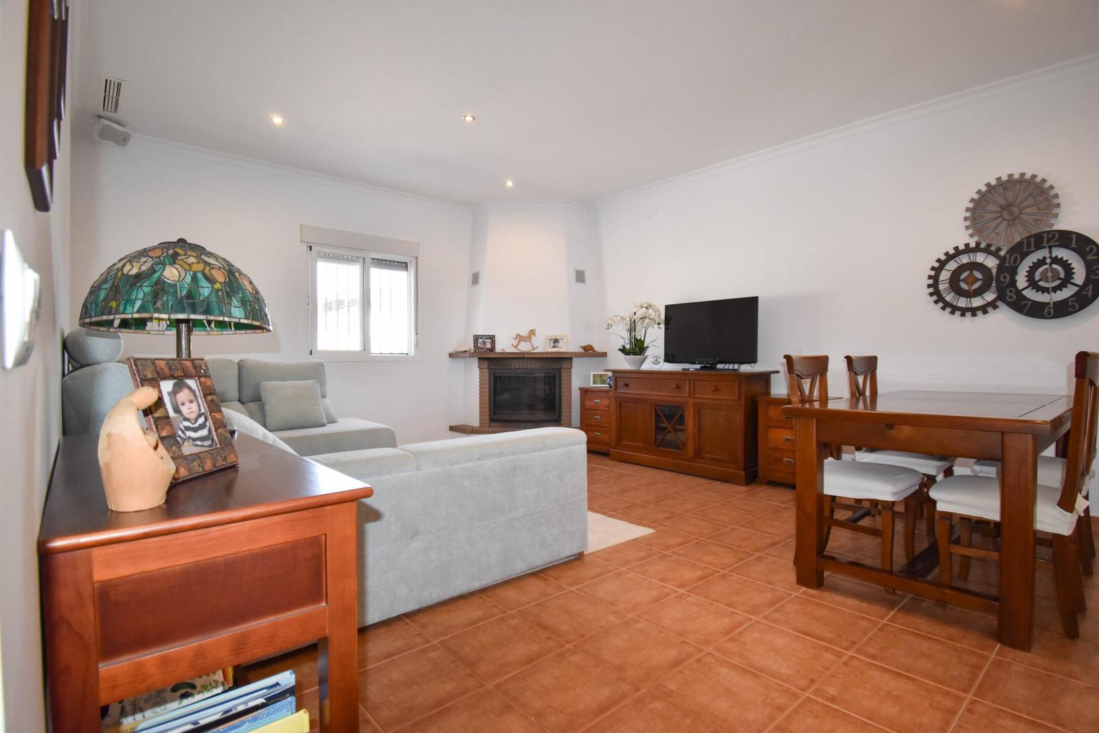 Villa for Sale in Chiclana de la Frontera