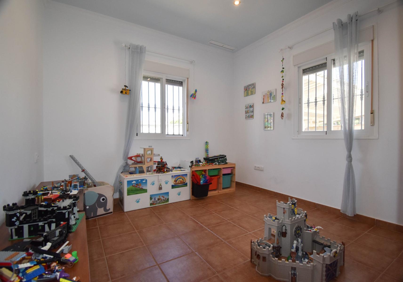 Villa for Sale in Chiclana de la Frontera