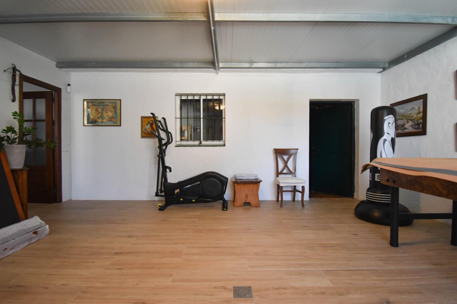 Villa for Sale in Chiclana de la Frontera