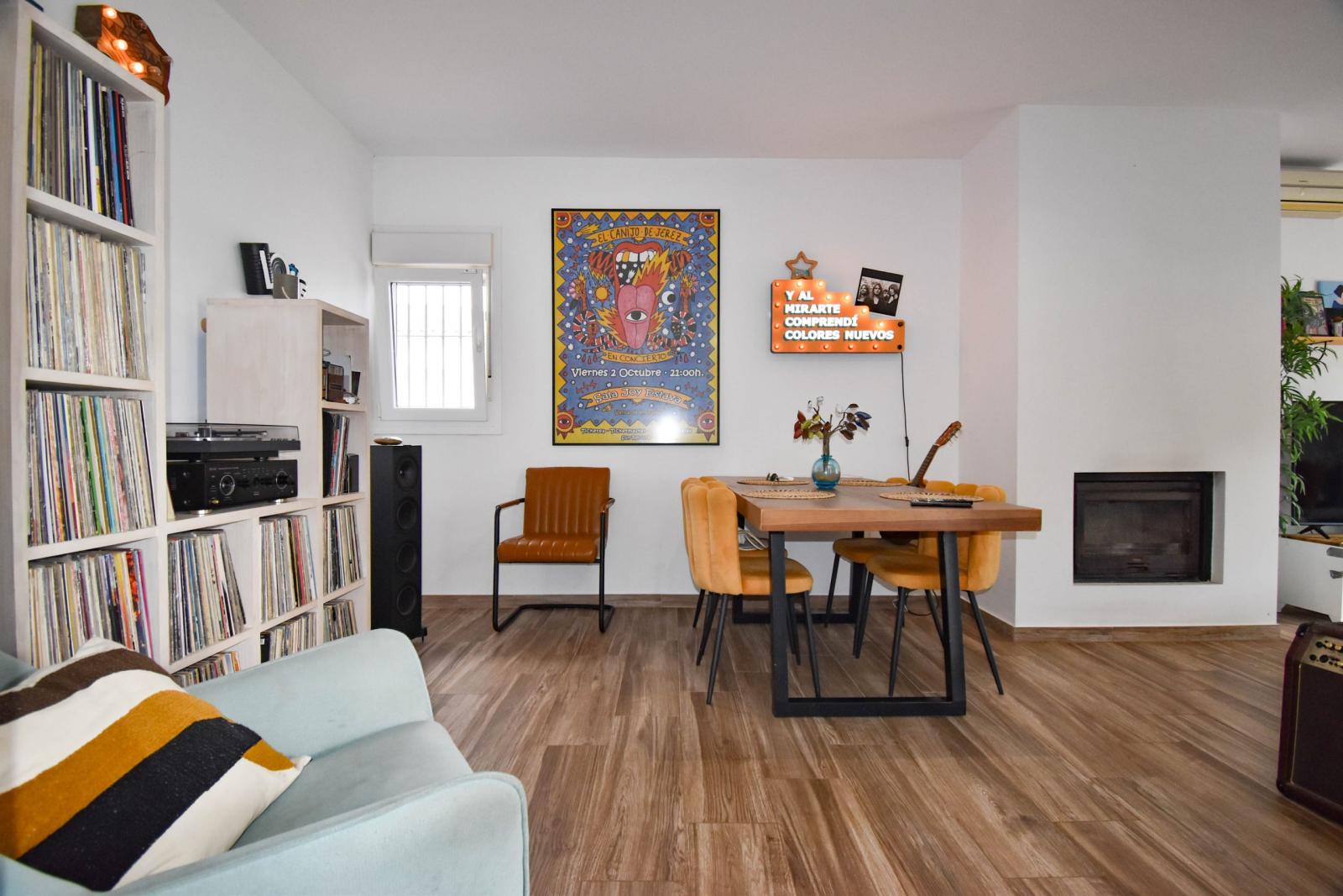 Villa for Sale in Chiclana de la Frontera