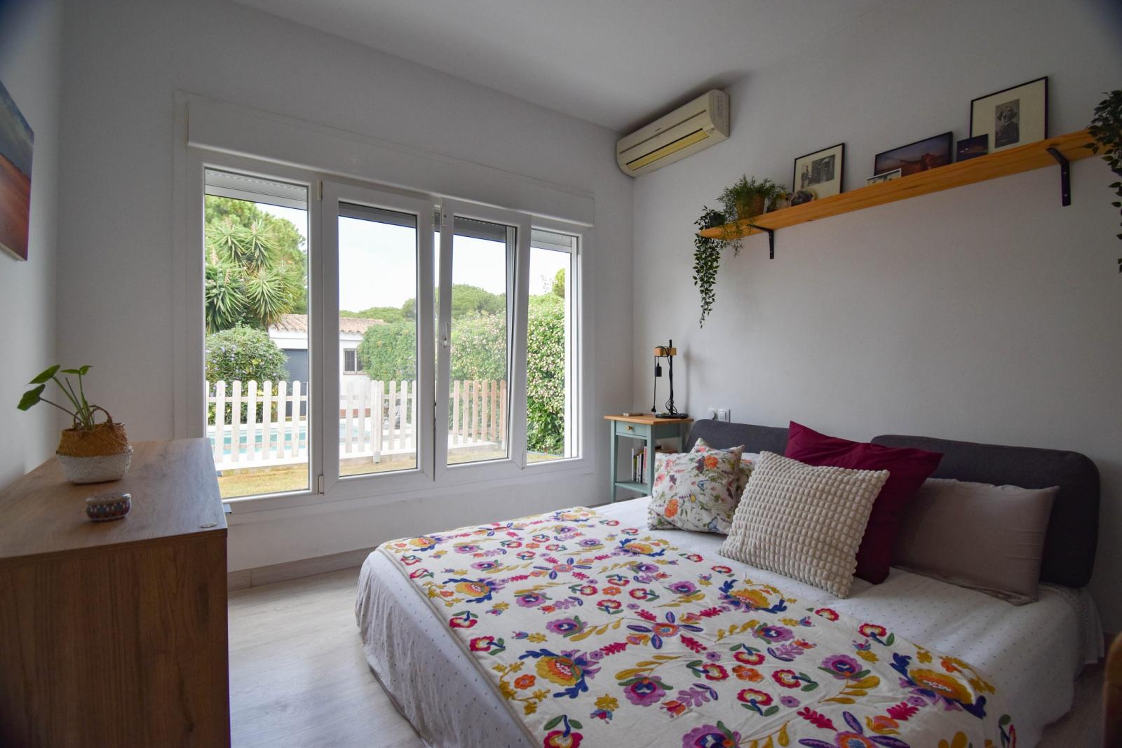 Villa for Sale in Chiclana de la Frontera