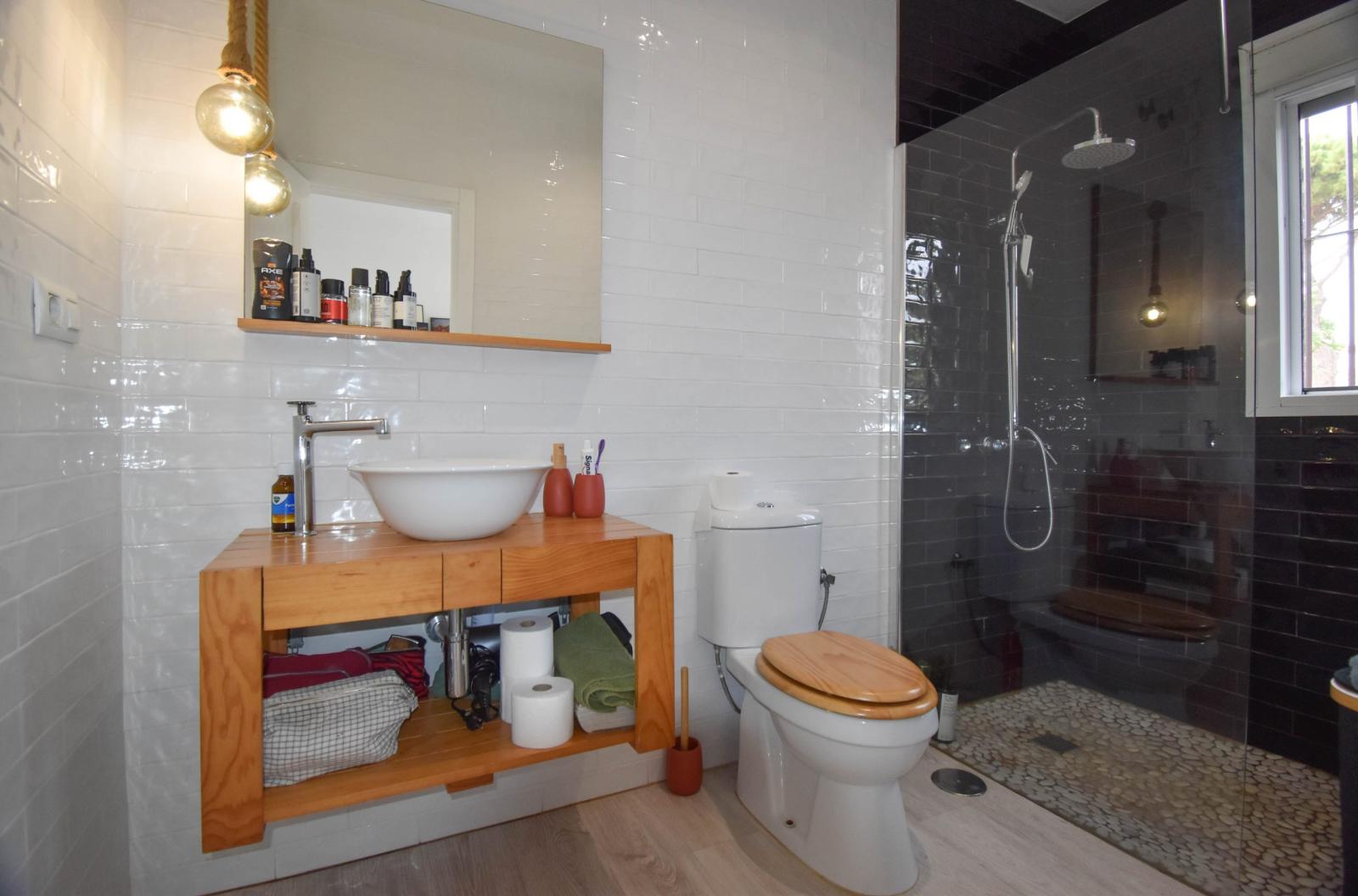 Villa for Sale in Chiclana de la Frontera
