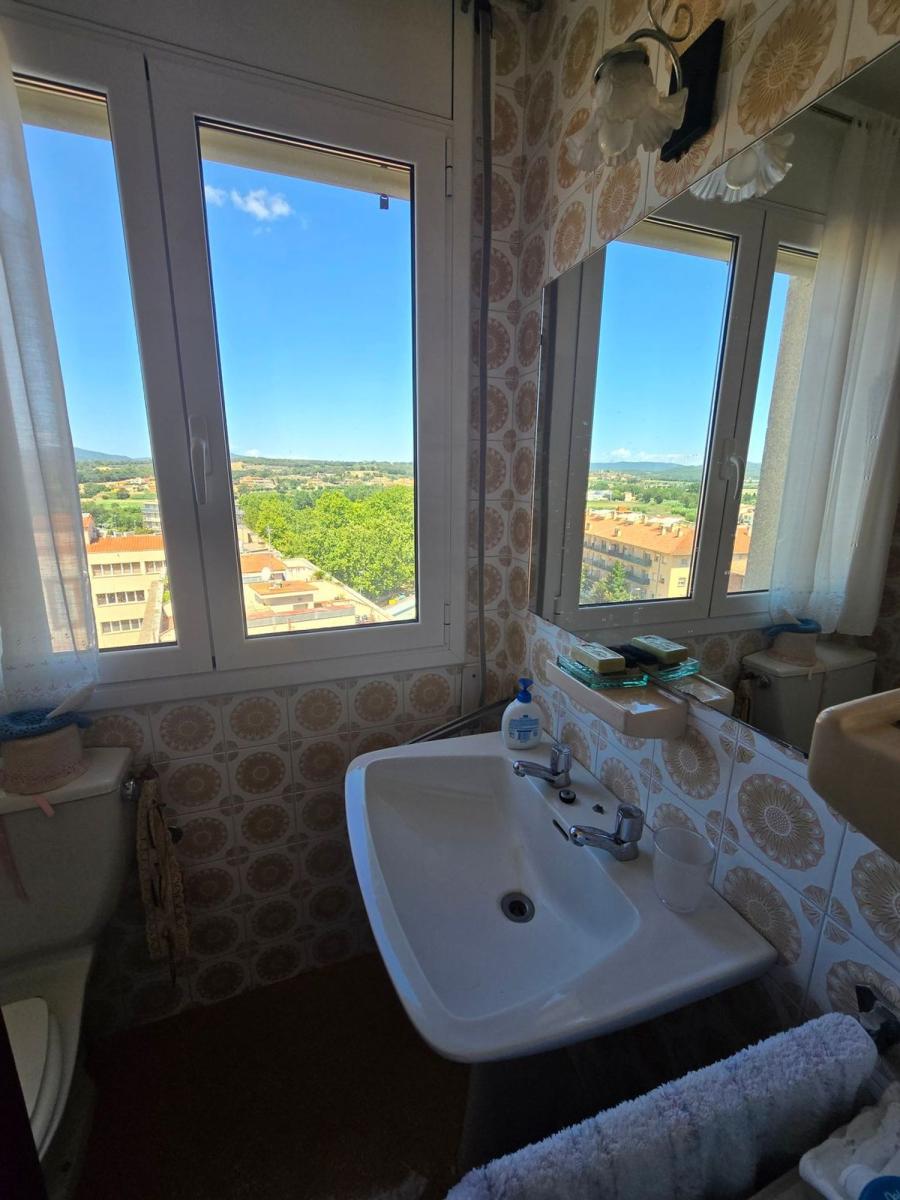 Duplex for Sale in La Bisbal d'Empordà