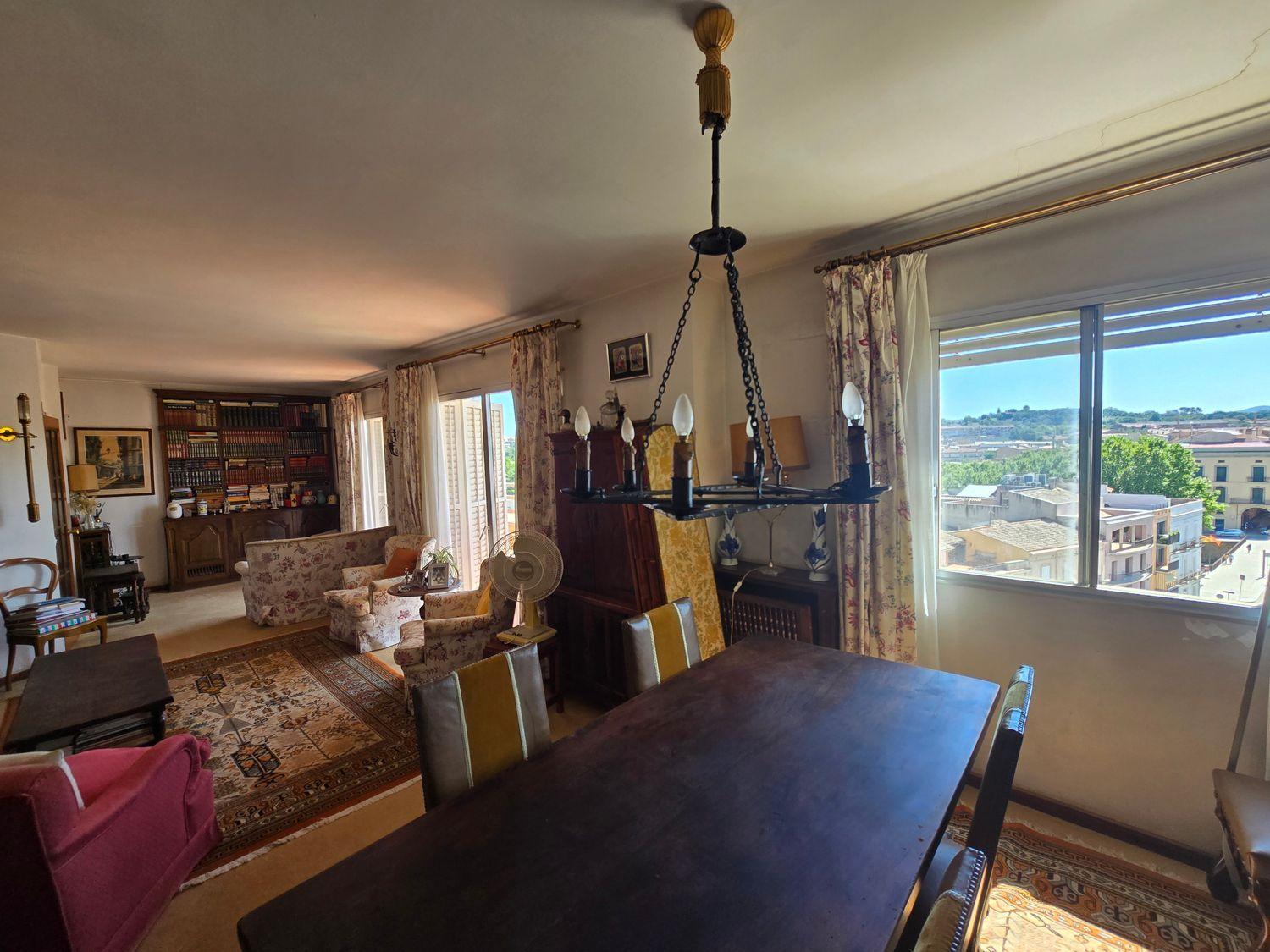 Duplex for Sale in La Bisbal d'Empordà