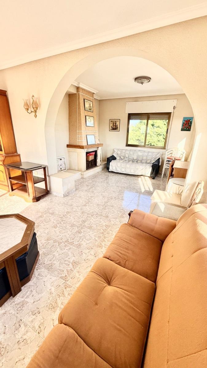 Chalet for Sale in Cartagena