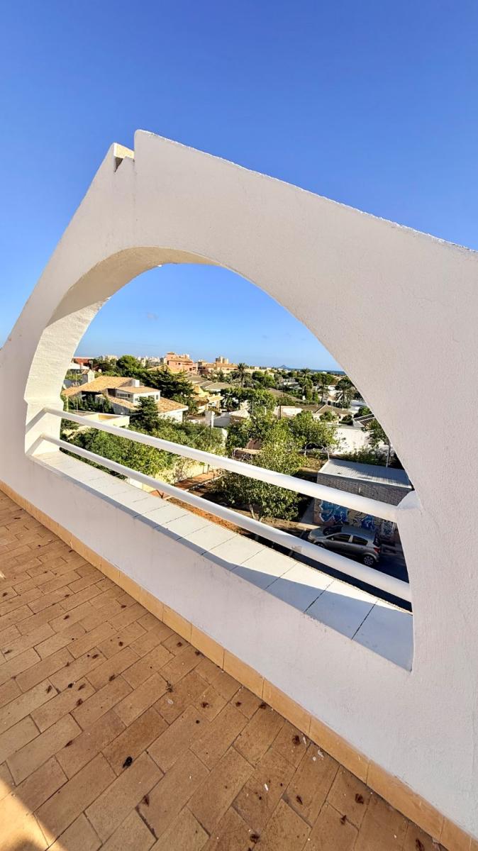 Chalet for Sale in Cartagena