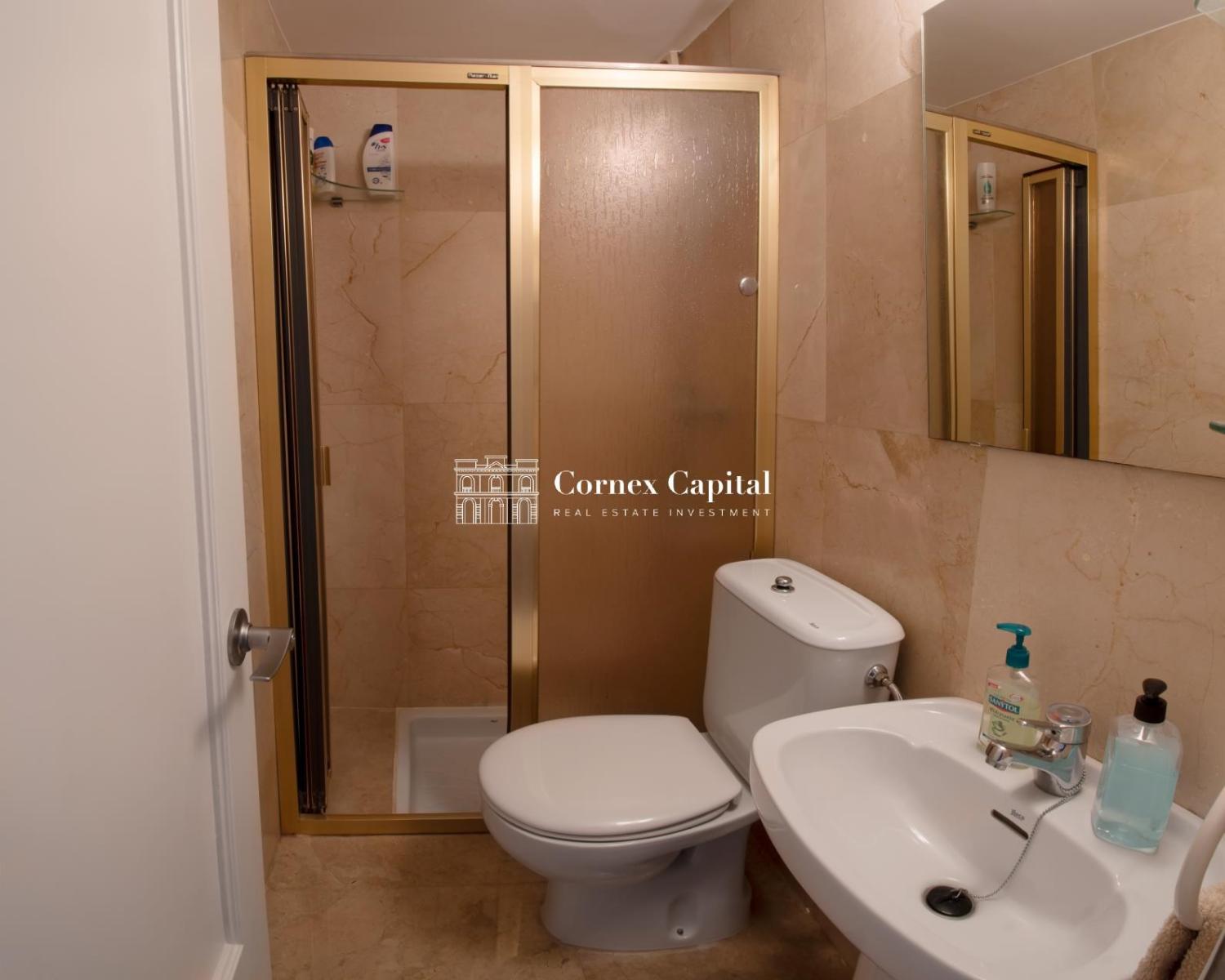 Apartment for Sale in Castell-Platja d'Aro
