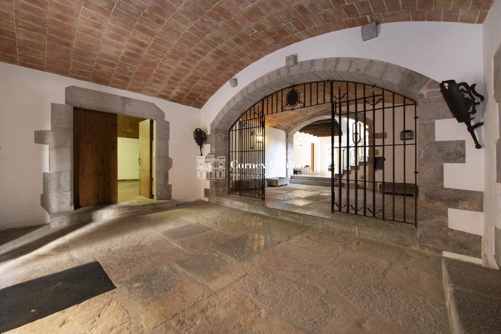 House for Sale in Torroella de Montgrí