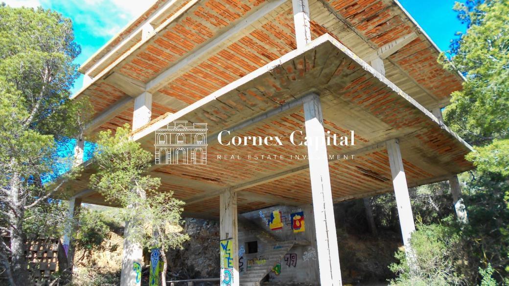 Building Site for Sale in Begur