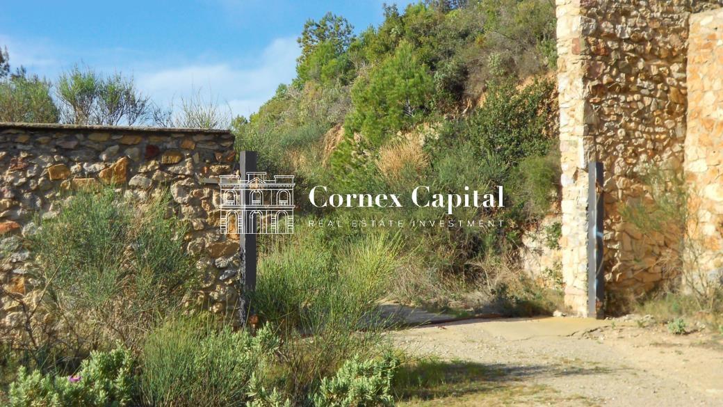 Building Site for Sale in Begur