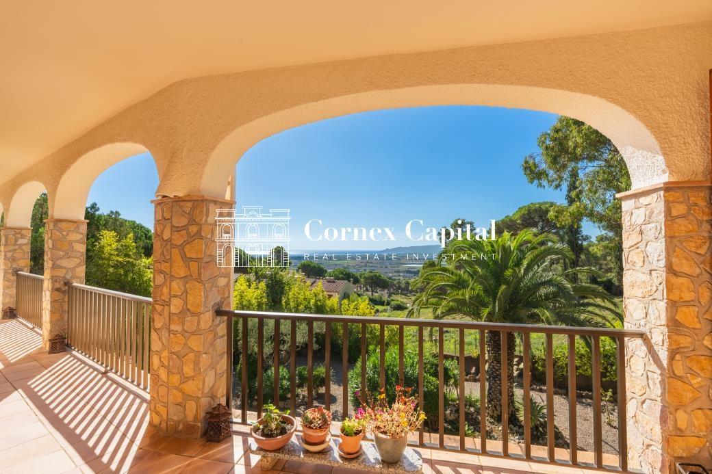 House for Sale in Torroella de Montgrí