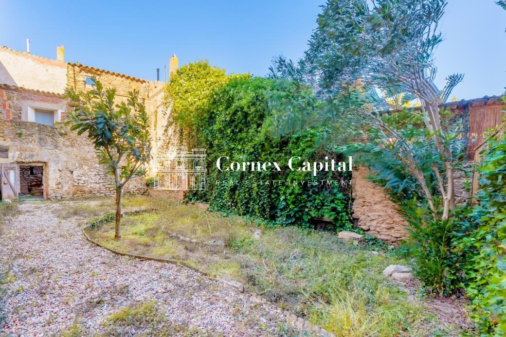 House for Sale in Fontanilles