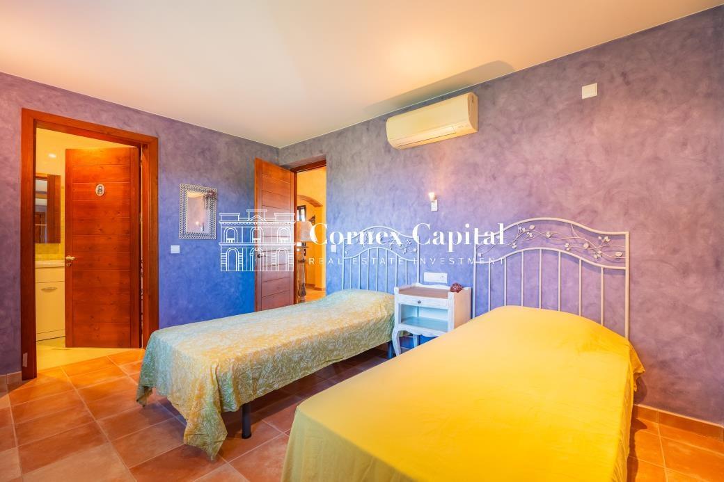 House for Sale in Torroella de Montgrí