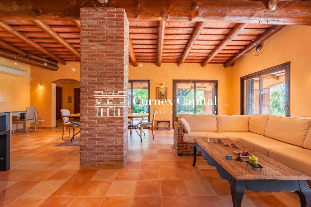 House for Sale in Torroella de Montgrí