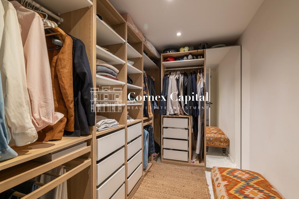 Apartment for Sale in Barcelona