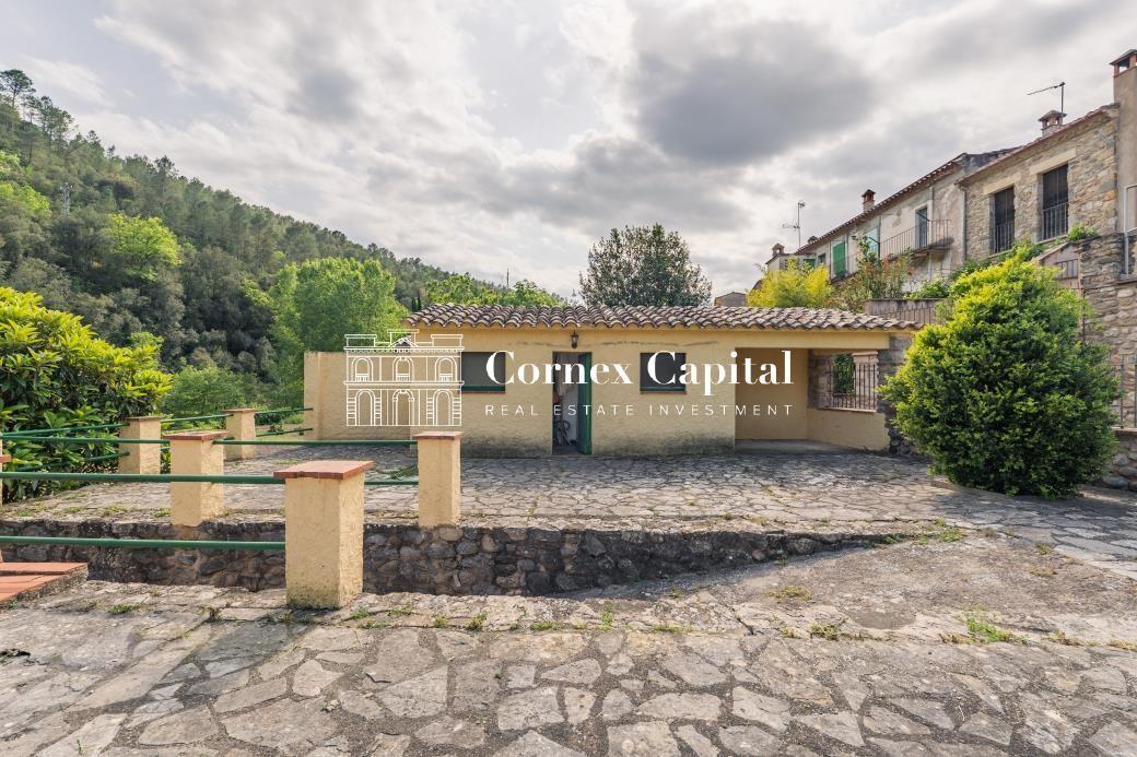 House for Sale in Sant Llorenç de la Muga