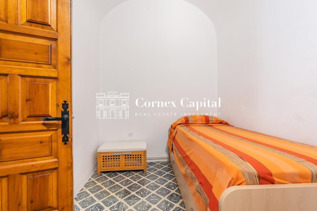House for Sale in Sant Llorenç de la Muga