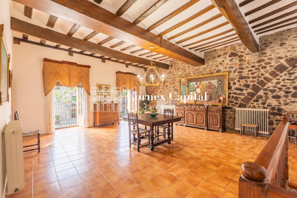 House for Sale in Sant Llorenç de la Muga