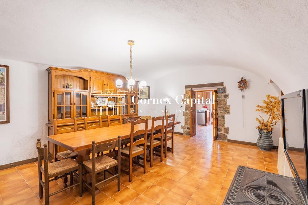 House for Sale in Sant Llorenç de la Muga