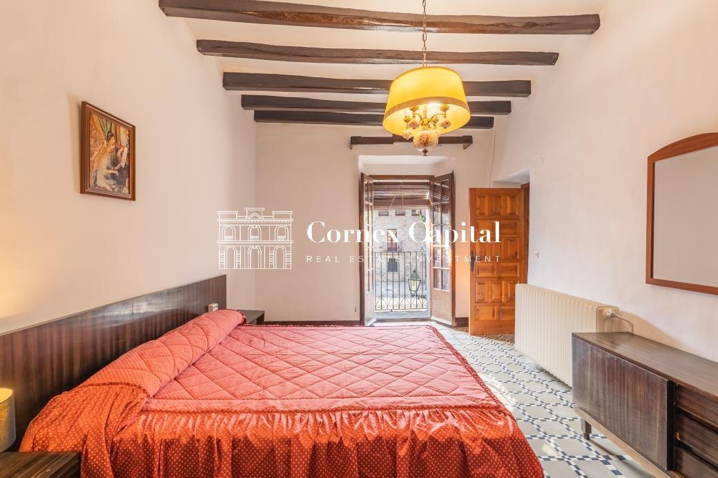 House for Sale in Sant Llorenç de la Muga
