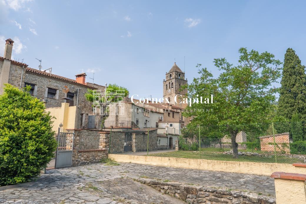 House for Sale in Sant Llorenç de la Muga