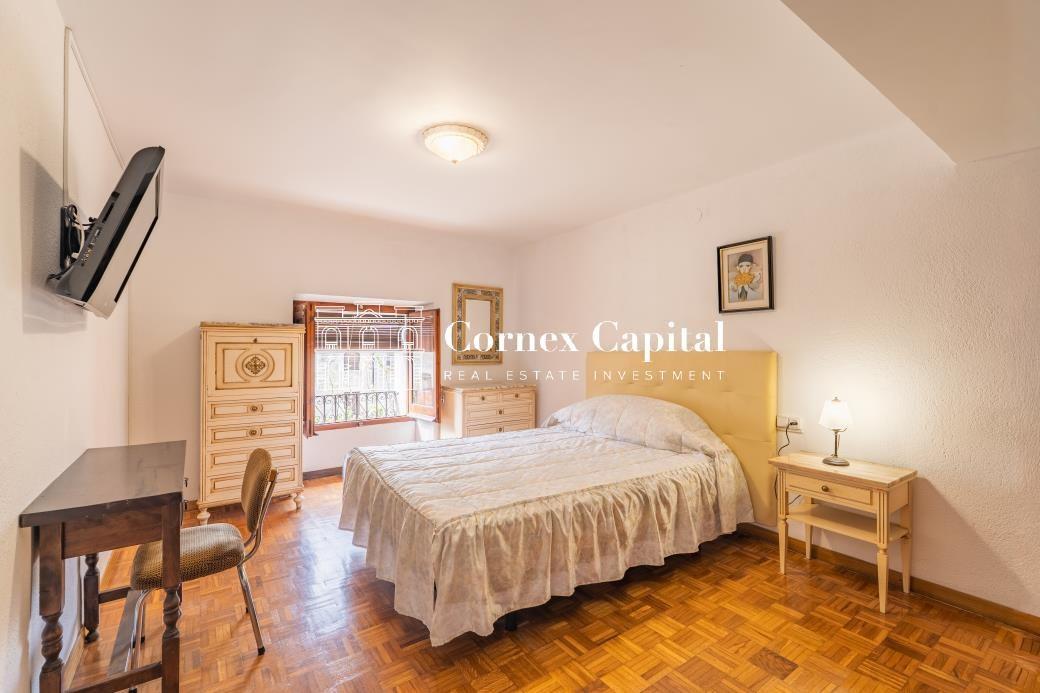 House for Sale in Sant Llorenç de la Muga