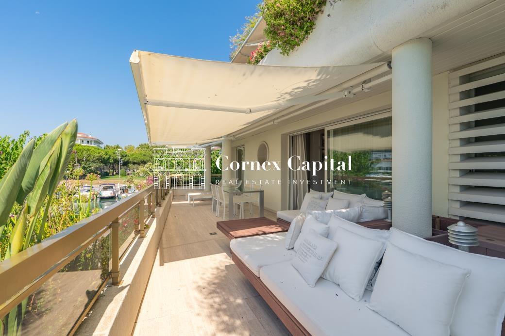 Apartment for Sale in Castell-Platja d'Aro