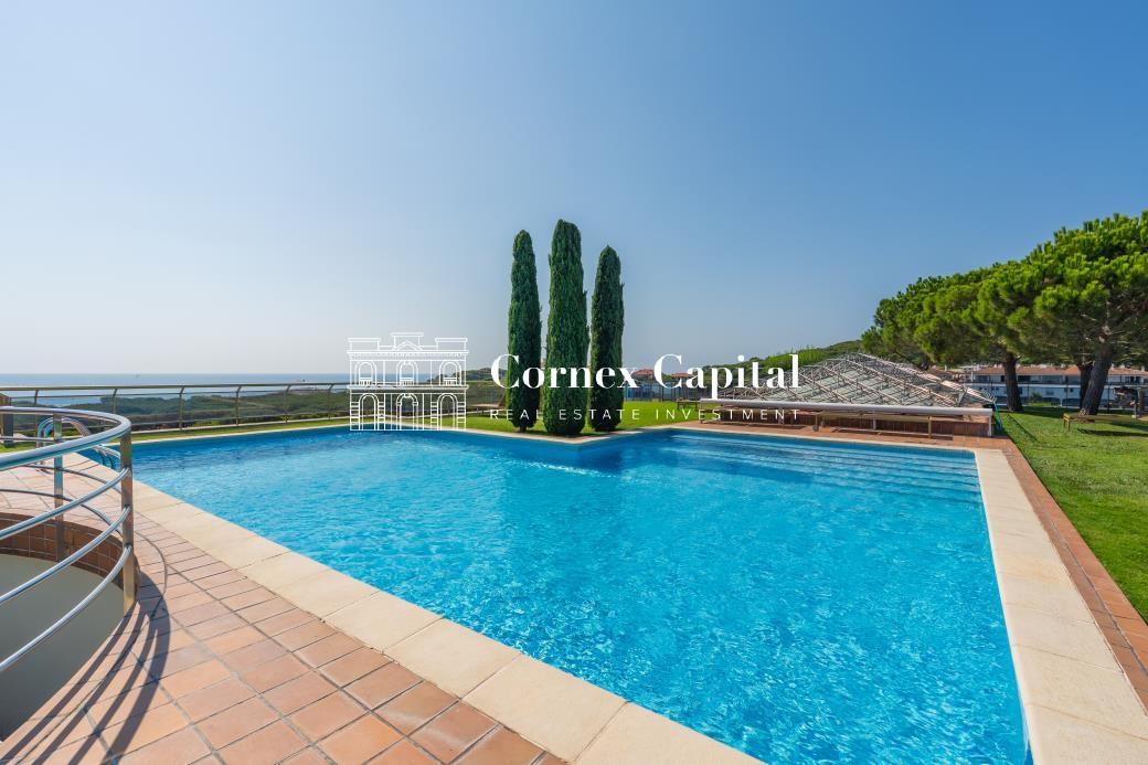 Apartment for Sale in Castell-Platja d'Aro