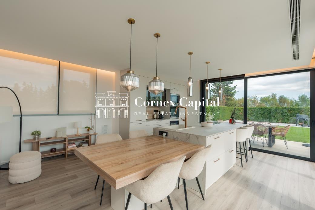 Casa en Venta en Navata