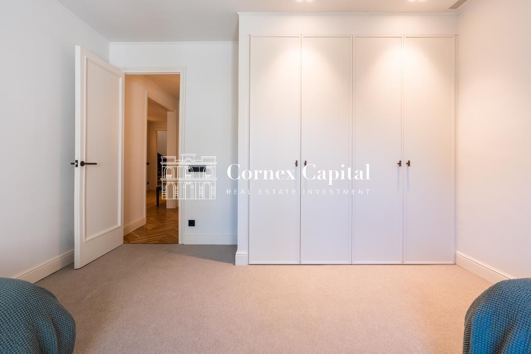 Apartment for Sale in Barcelona