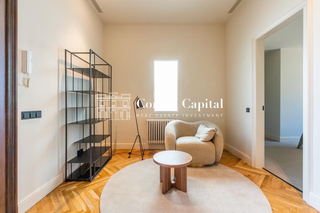 Apartment for Sale in Barcelona