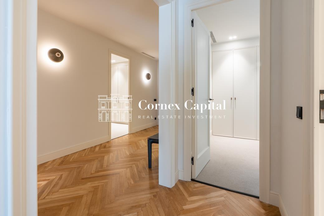 Apartment for Sale in Barcelona