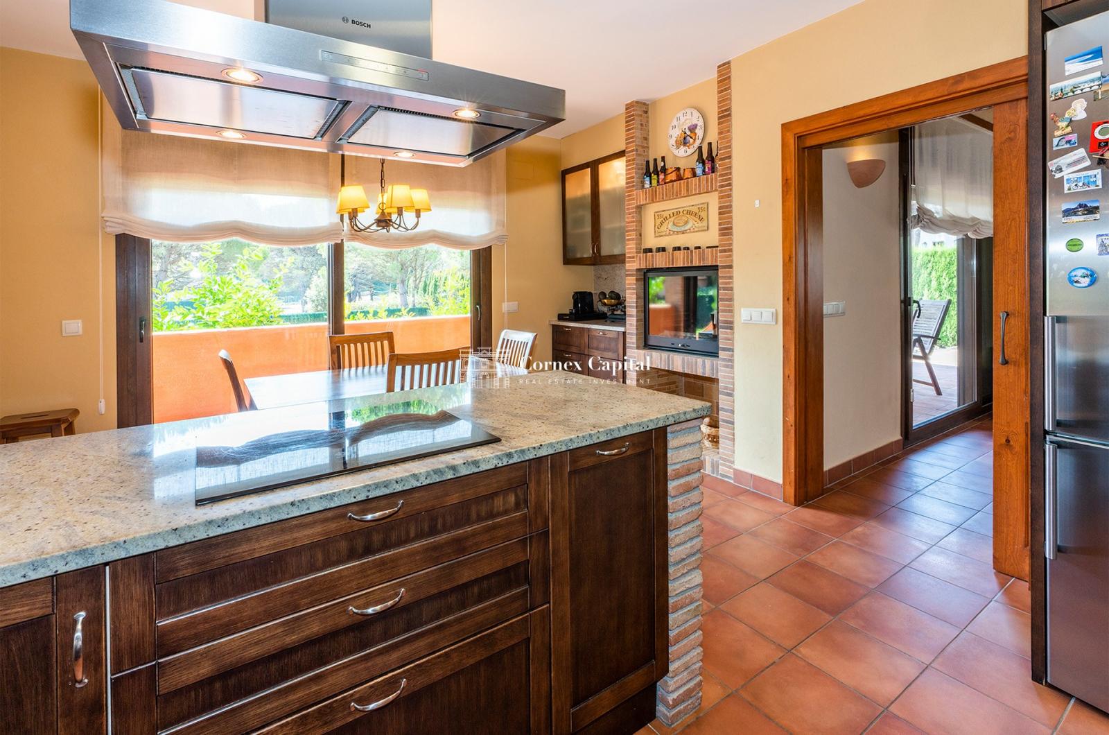 House for Sale in Mont-ras