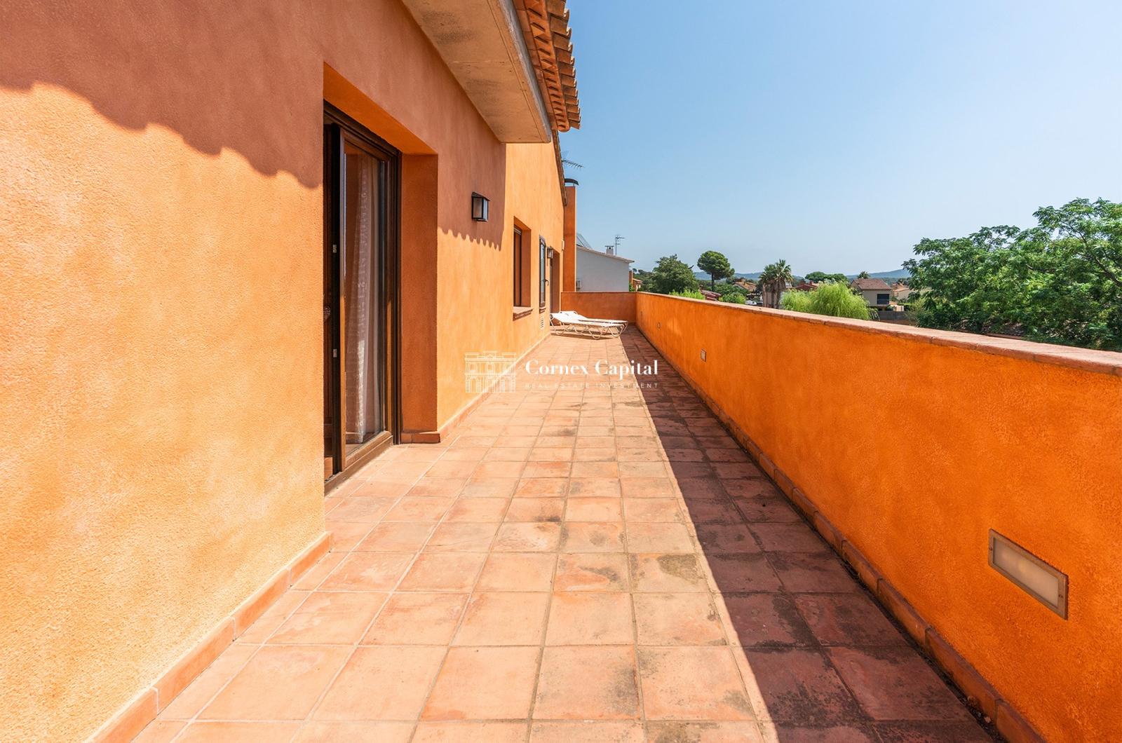 House for Sale in Mont-ras