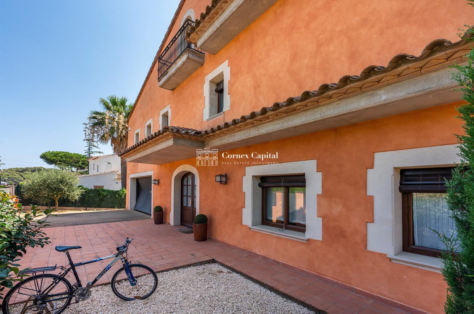 House for Sale in Mont-ras
