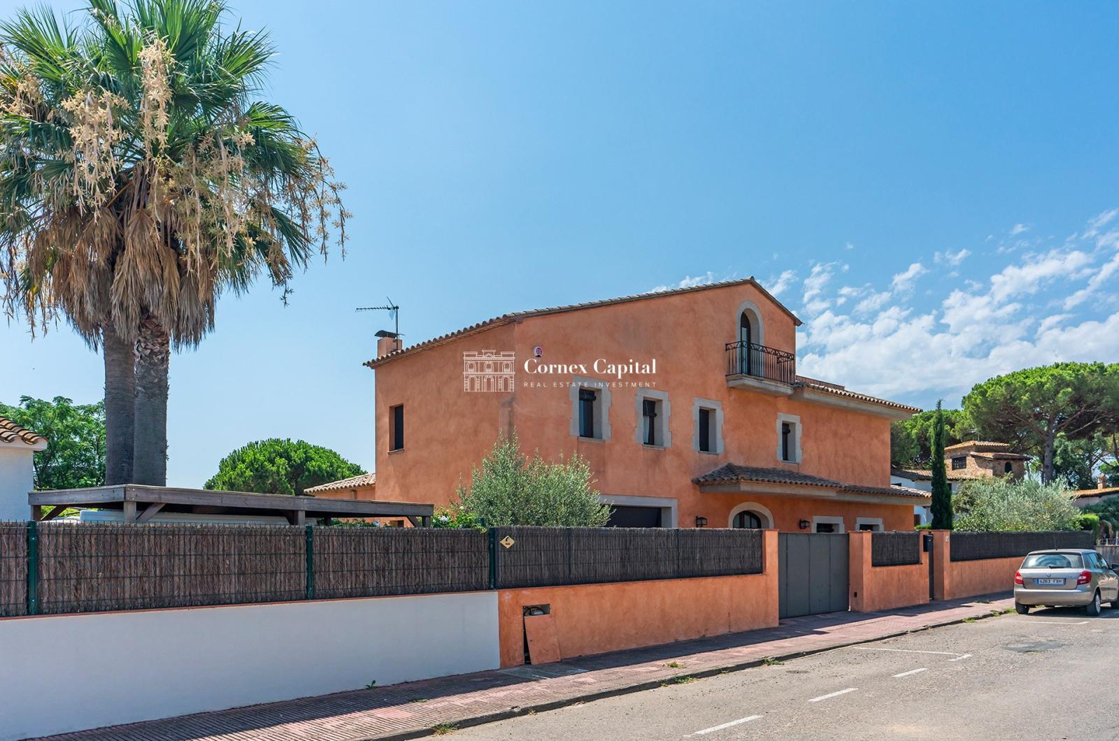House for Sale in Mont-ras