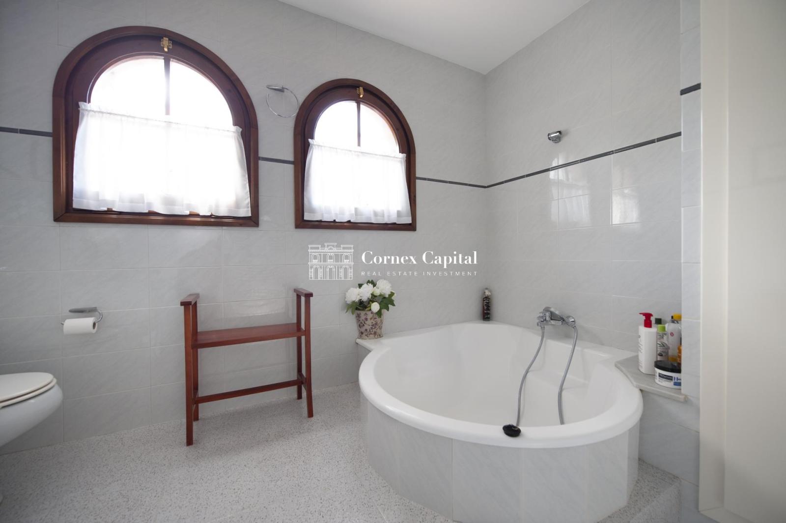 House for Sale in Palafrugell