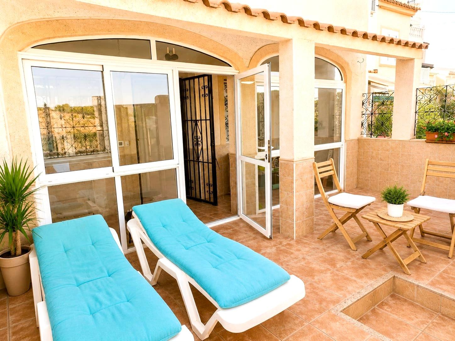 Chalet for Sale in Torrevieja
