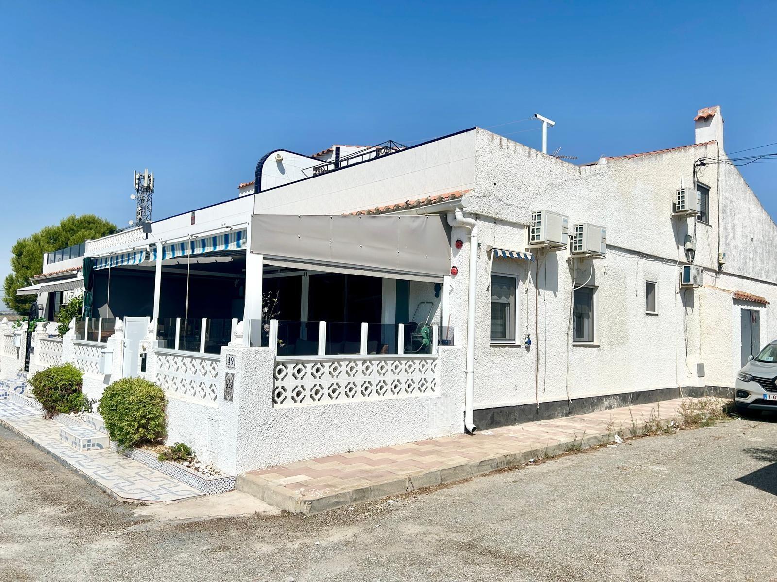 Chalet for Sale in Torrevieja